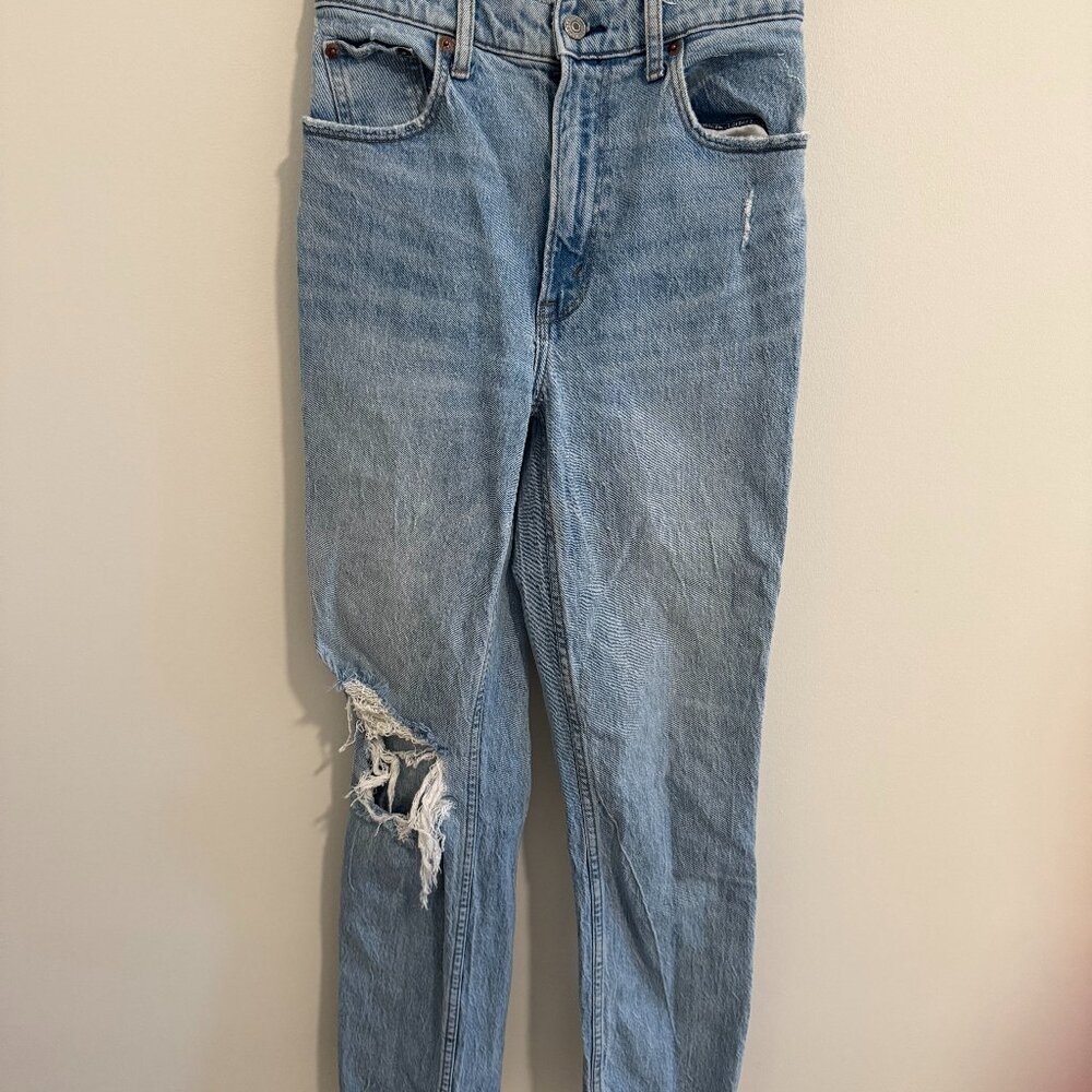 Abercrombie & Fitch Ultra High Rise 90s Straight Jean Size 25